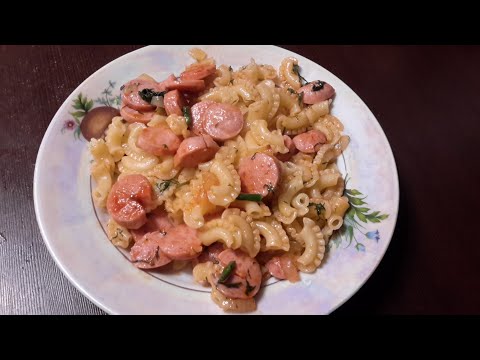 Видео: Макароны с сосисками.Ужин по быстрому. Дешево и вкусно. Любимое блюдо моего мужа.