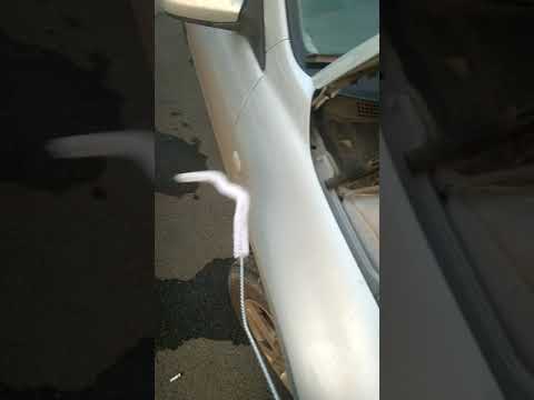 Видео: Мазда 6 вода на коврике, чистим дренаж