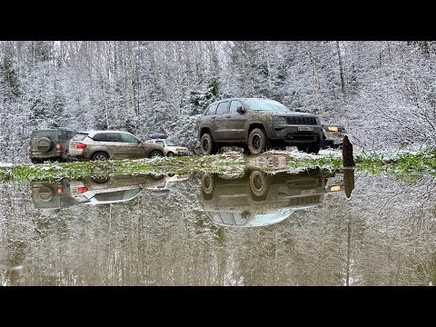 Видео: Jeep Grand Cherokee TrailHawk 2019 или BMW X5 - Кто лучше на Offroad??