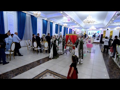 Видео: Аяла 1 жас тұсау кесер тойы