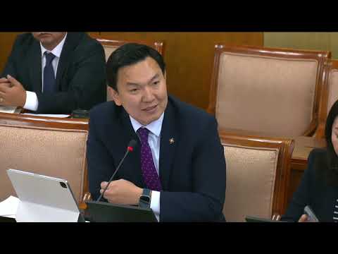 Видео: Б.Жавхлан: П.Сайнзориг оо... Миний дүү хэмжээндээ яриарай...