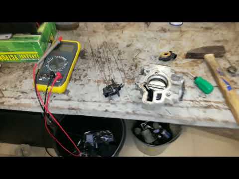 Видео: Lada Kalina - Неустойчивая работа двигателя