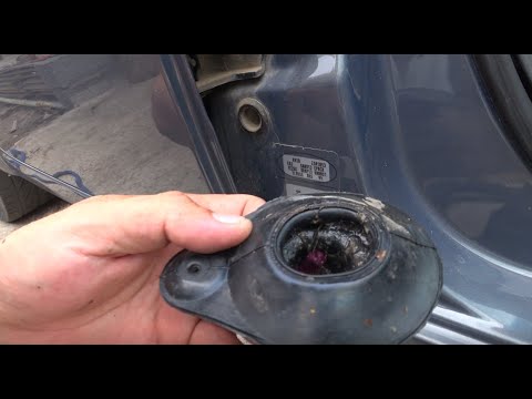 Видео: УСТРАНЕНИЕ ВОДЫ В САЛОНЕ RENAULT MEGANE 2