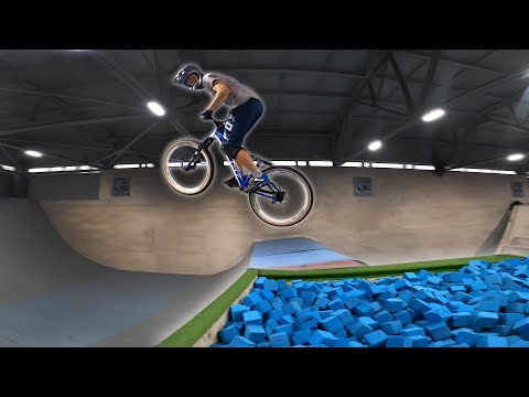 Видео: Зима в сарае | Учу 360