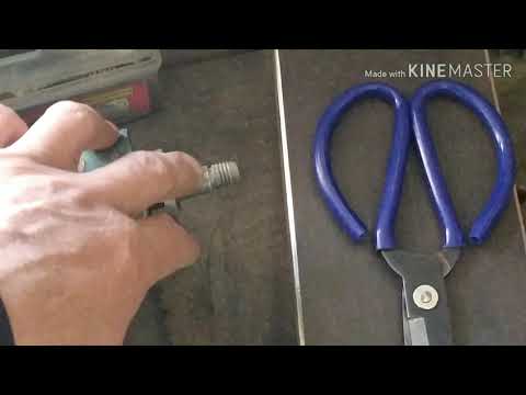 Видео: Пайка ленточного полотна на лент.пилу Энхель.