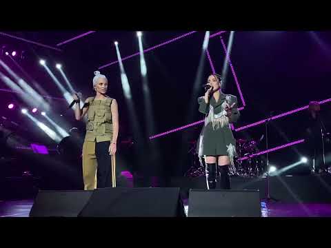 Видео: #2Маши - Я забираю твою подругу (Москва, Crocus City Hall 13.05.22)