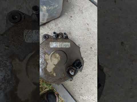 Видео: Замена генератора Touareg