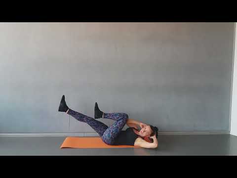 Видео: OFIT. Упражнение велосипед на пресс и подъем корпуса лежа на животе на мышцы спины