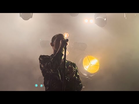 Видео: SHORTPARIS – Ma Russie (Санкт-Петербург, «А2», 14.05.2023)