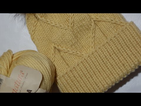 Видео: Вяжем модную шапку на осень-зима!!! Шапка спицами. Подробный МАСТЕР КЛАСС