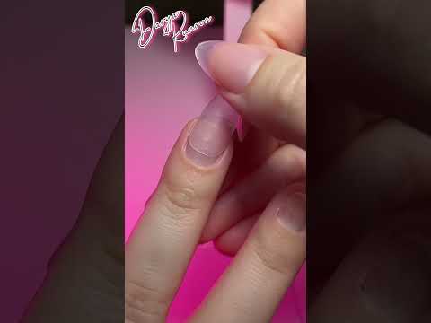 Видео: 🔍Моя супер находка и новый маникюр 💅🏻 #shorts #nails #nailart