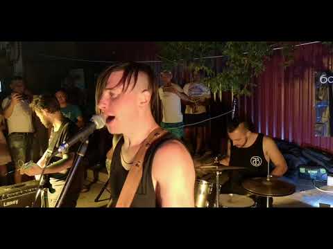 Видео: Башмак великана - отрываются парни