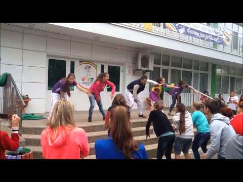 Видео: Танец "Бэтмен"