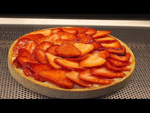 Видео: (не)Секрет Приготування (не)Ідеального Полуничного Тарта