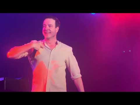 Видео: Animal ДжаZ (Zero People) - 13. Дыши (клуб Melnā Piektdiena, Рига, 14.05.2025)