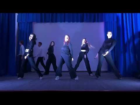 Видео: КРУТОЙ ТАНЕЦ ВОЖАТЫХ на вожатском  концерте в лагере "Волна" 2024 г.