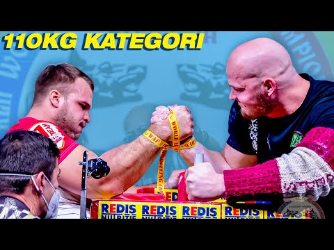 Видео: 110КГ ПРАВАЯ | ЧЕМПИОНАТ МИРА 2021