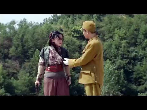 Видео: Антияпонский фильм | Японские солдаты нападают на девушку, провоцируя мастера кунг-фу, который