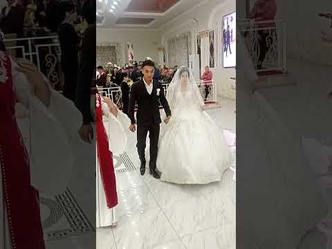 Видео: Жар жар .дует.Айнура Кожобергенова, Динара Иманбекова...,,Миң кыял ,, рестораны.. Токтогул...