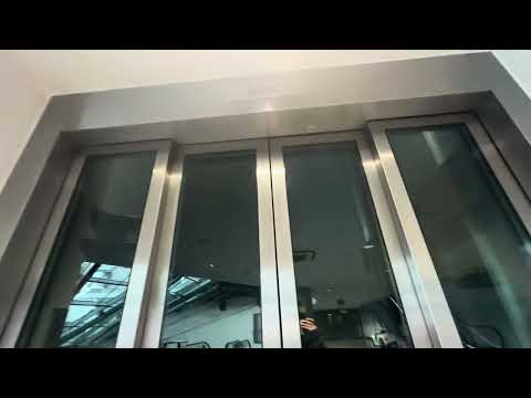 Видео: Лифт 🛗 грузопассажирский новый