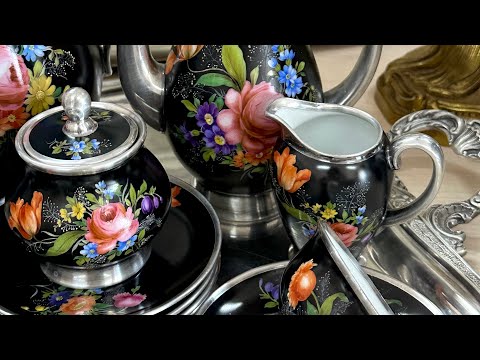 Видео: Сегодня у нас в обзоре ранний Royal Worcester и другие интересные предметы 