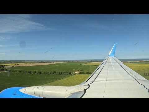 Видео: Странная посадка Boeing 738 "Победы" в Калининграде