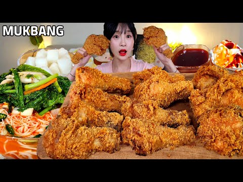 Видео: ASMR Хрустящая жареная курица & холодная лапша с редькой кимчи Мукбанг