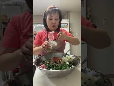 Видео: Дрожжевые манты с джусаем