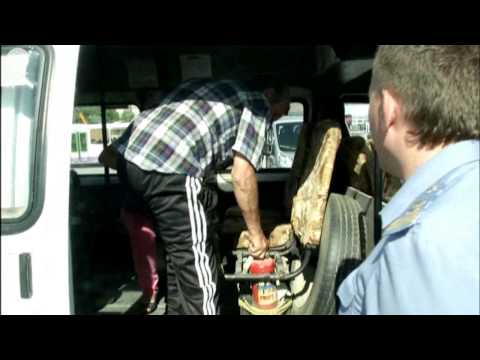 Видео: Нелегал, уйди с маршрута! В Новосибирске выявляли незаконных перевозчиков