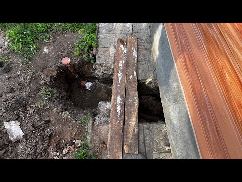 Видео: ✅Полная замена канализации в частном доме | Тяжелые будни САНТЕХНИКА😥