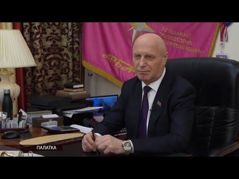 Видео: Интервью с Александром Басанским