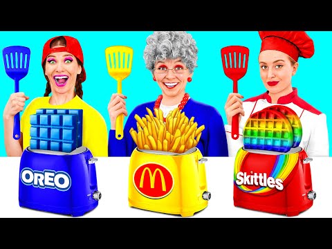 Видео: Кулинарный Челлендж: Я против Бабушки | Битвы с Едой от DuKoDu Challenge