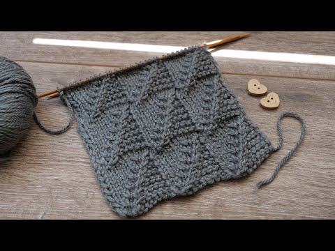 Видео: Узор из квадратов спицами ⚂ Knitted square pattern