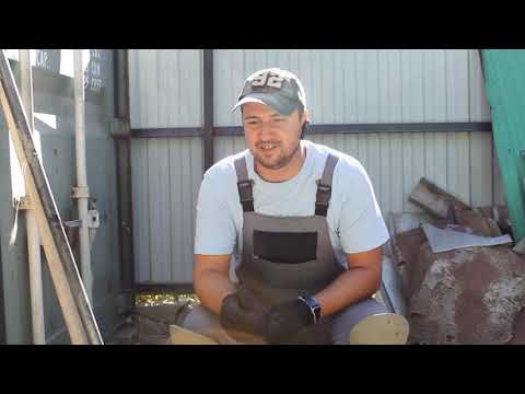 Видео: Выравниваем морской контейнер по уровню.