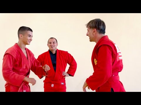 Видео: Сила или техника борьбы?