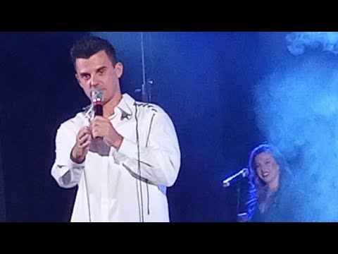 Видео: Отрывки из сольного концерта Кирилла Туриченко в Ростове-на-Дону 19.04.23г.