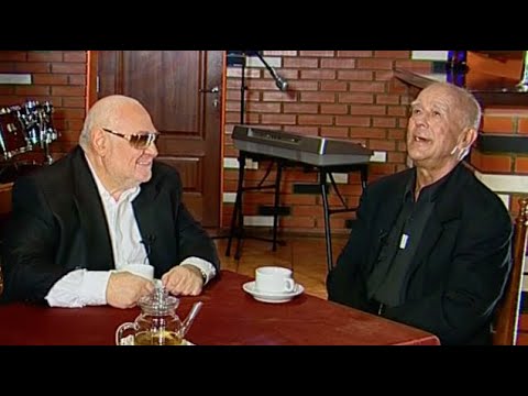 Видео: "Честь имею пригласить". Виталий Коротич.