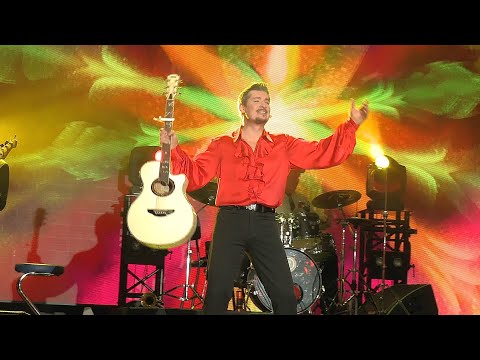 Видео: Туманов Владислав Эх ямщик, гони ка к яру (Песня огниво)