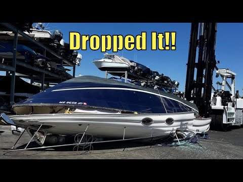 Видео: Они его бросили!! | Тупые лодочники недели