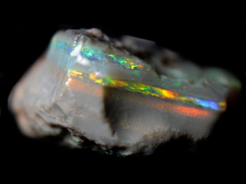 Видео: Огранка опала с помощью трёхцветной полосы: риск и вознаграждение