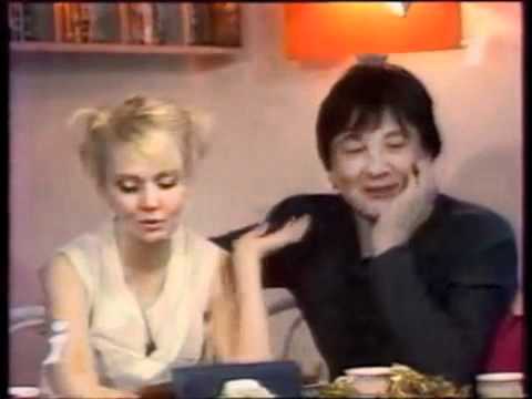 Видео: Валерия ♥ Valeriya телепрограмма Пока все дома  2001 Часть 1