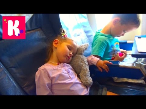 Видео: Влог Летим в Стамбул на самолете и рум тур