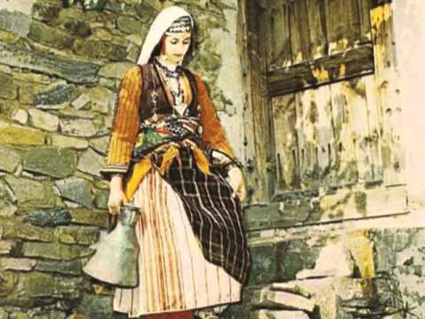 Видео: Походи, сино, погали - Р. Кушлева. Родопски песни.