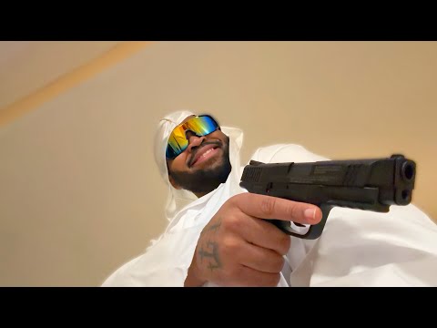 Видео: Если бы на капюшоне был супергерой