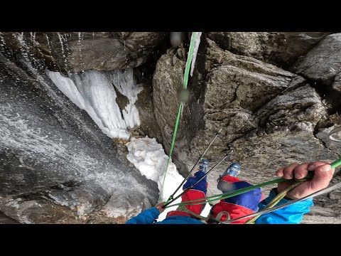 Видео: Мисия Синия Улей