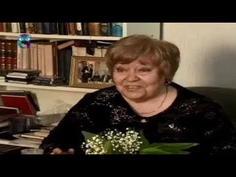 Видео: Карина Филиппова, поэтесса