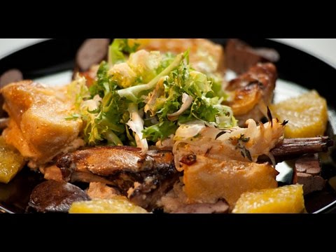 Видео: Заяц в сметане | Мясо. От филе до фарша