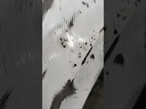 Видео: Как выровнять бампер 