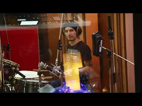 Видео: Скрябін,запис пісні Остання сигарета На хаті рекордс 2012рік