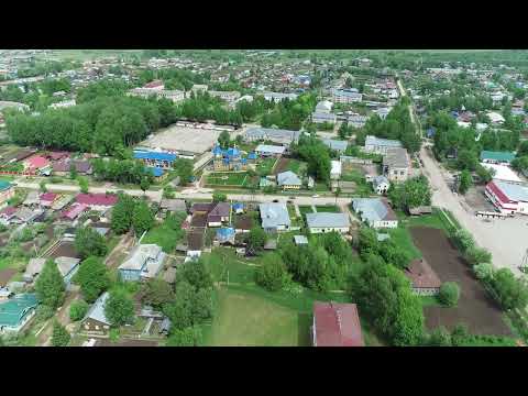 Видео: Видеосъёмка пгт Кикнур квадрокоптером мобильного технопарка "Кванториум" Кировской области
